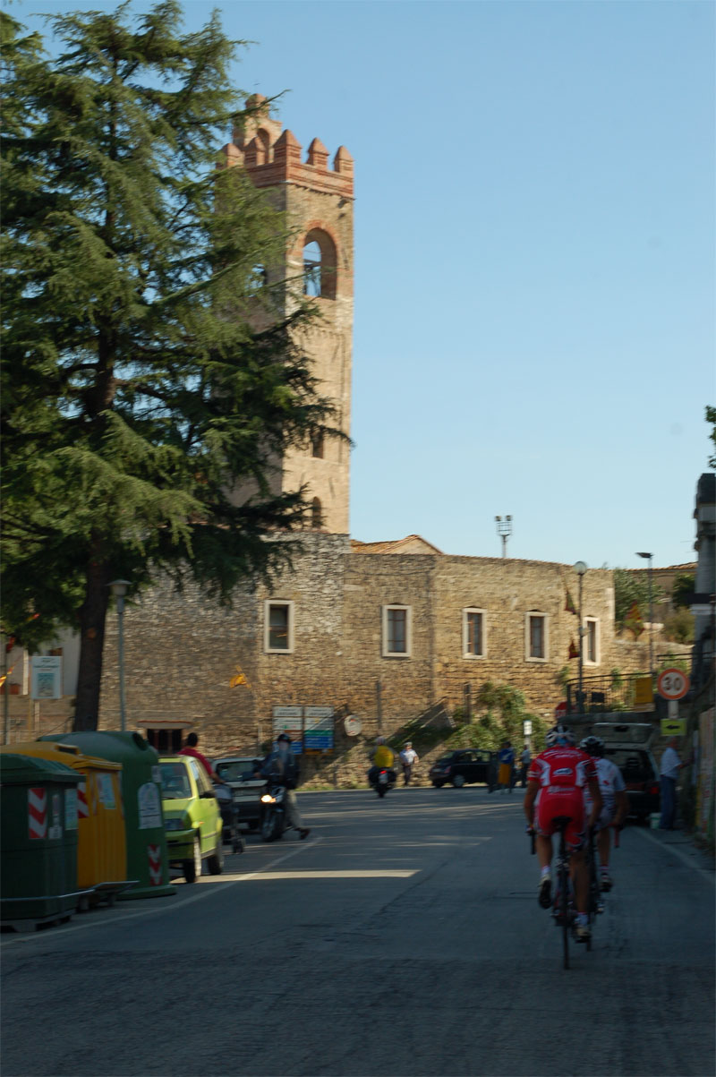 gal/2007/16 - Fondo Valdarbia - La corsa/DSC_1378-01.jpg